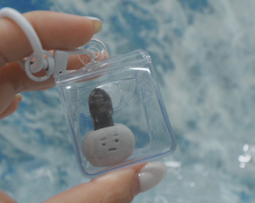 Screenshot 2025-12-04 at 3.32.06 PM 🧊小冰塊 外出包