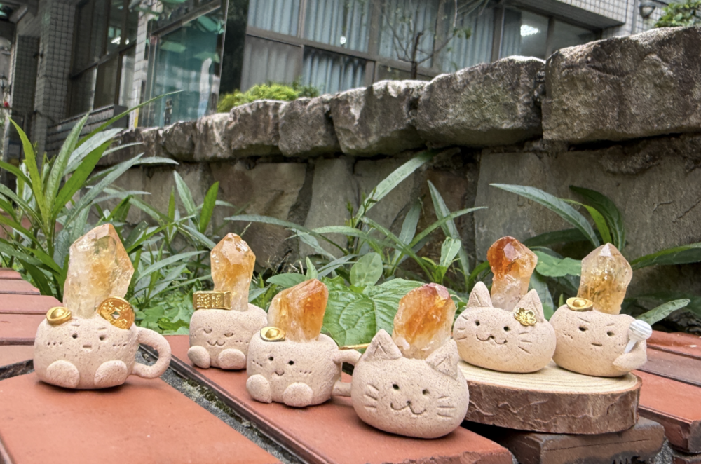 黃水晶 黃水晶 石頭泥