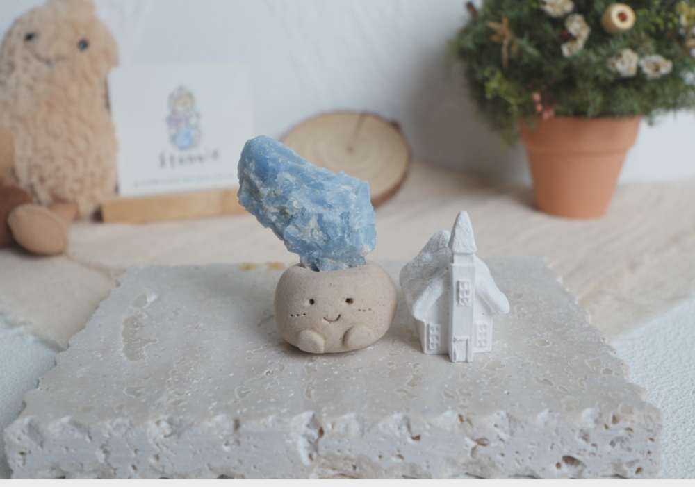 藍方解石 石頭泥 藍方解石 石頭泥