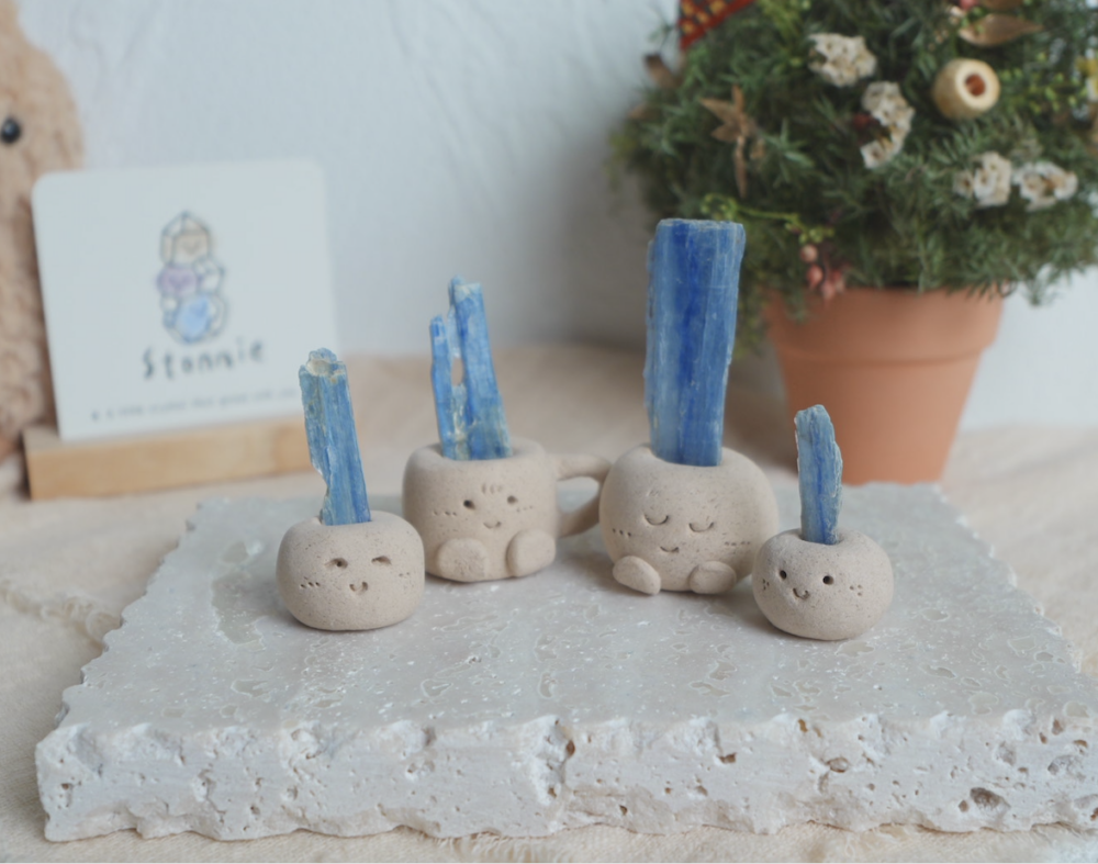 淺藍晶石 石頭泥 |淺藍晶石 石頭泥|