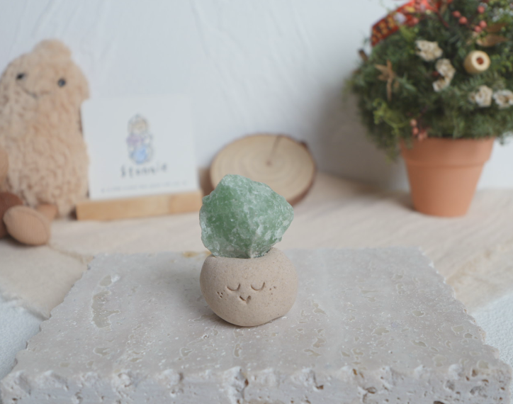 綠草莓晶 |綠草莓晶 石頭泥|