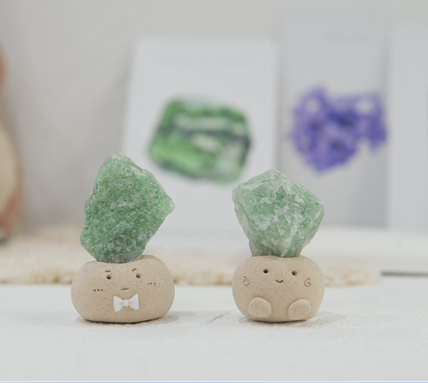 綠草莓晶 |綠草莓晶 石頭泥|