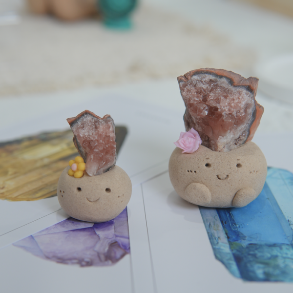阿根廷粉紫水晶 阿根廷 | 粉紫水晶 石頭泥 |