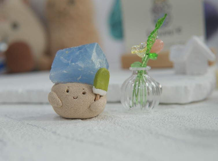 藍方解石 藍方解石 石頭泥