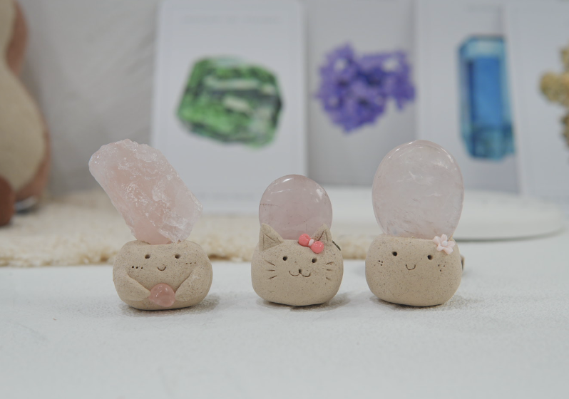 粉水晶 |粉水晶 石頭泥|