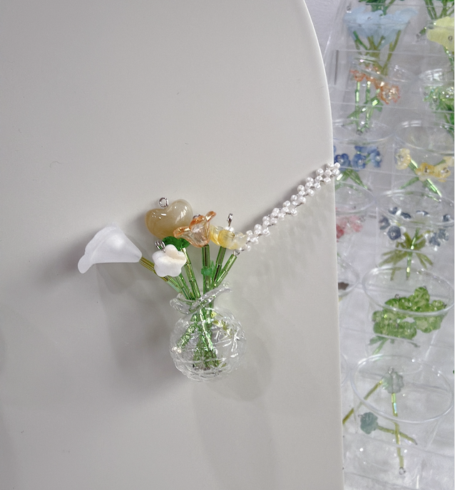 貼貼磁吸小花瓶  ✕  V4 晶晶瓶  🌼 （最多六支花花）