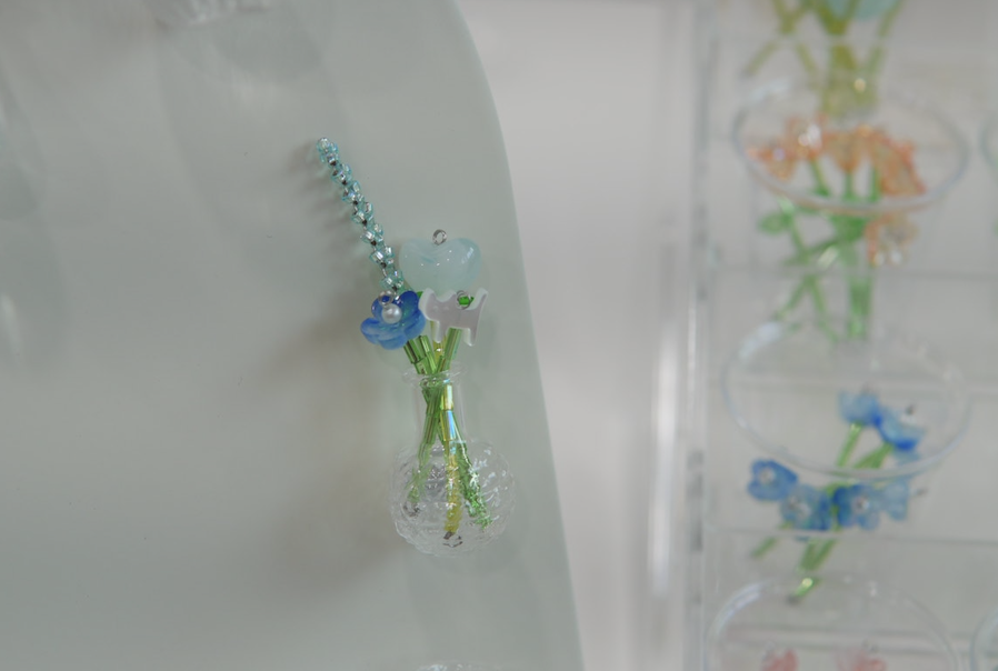 貼貼磁吸小花瓶  ✕  V5 點點瓶   🌼  （最多四支花花）