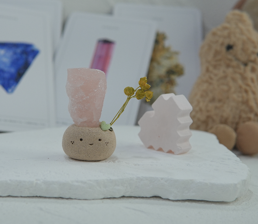 粉水晶 |粉水晶 石頭泥|
