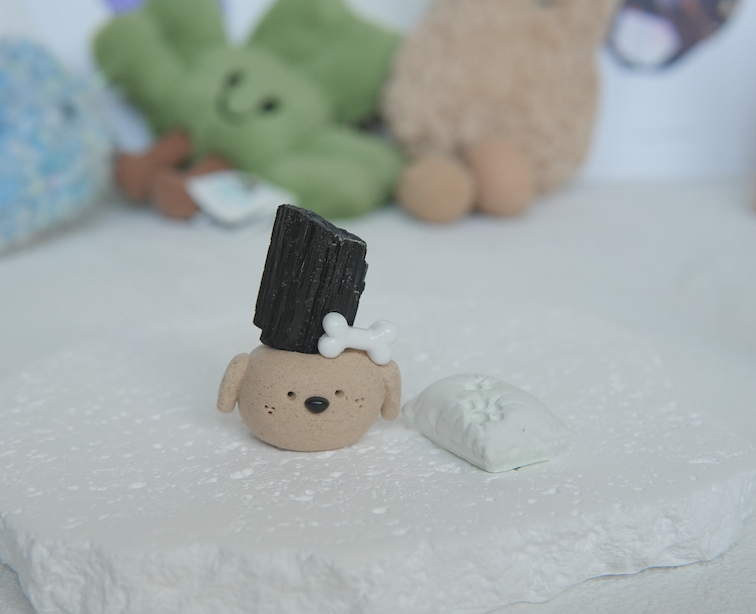 莫桑比克黑碧璽 |莫桑比克 黑碧璽 石頭泥|